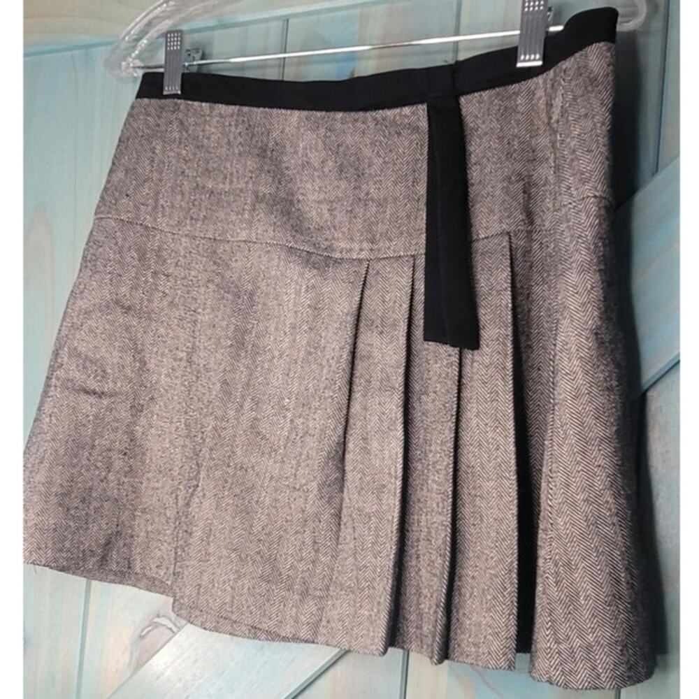 Vintage Tan Anna Paul Herringbone Mini Skirt 
Black Waistband Black Tie USA Made